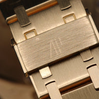 Audemars Piguet Royal Oak Quantieme Perpetual Calendar, 18k Yellow Gold, Champagne Dial (Ref. 25654BA)