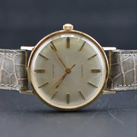 Cartier Calatrava, 18k Yellow Gold