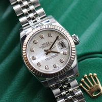 Rolex Ladies DateJust 26mm, MOP Diamond Dial (Ref. 179174)