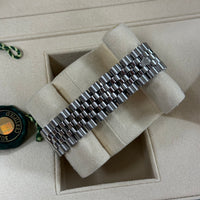Rolex DateJust 36 Custom Mother of Pearl Diamond Jubilee (ref. 116234)
