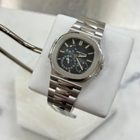 Patek Philippe Nautilus Moonphase (ref. 5712/1a)