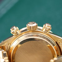 Rolex Daytona, Yellow Sigma Dial, Oyster Riveted Bracelet 18k Gold (Ref. 6265)
