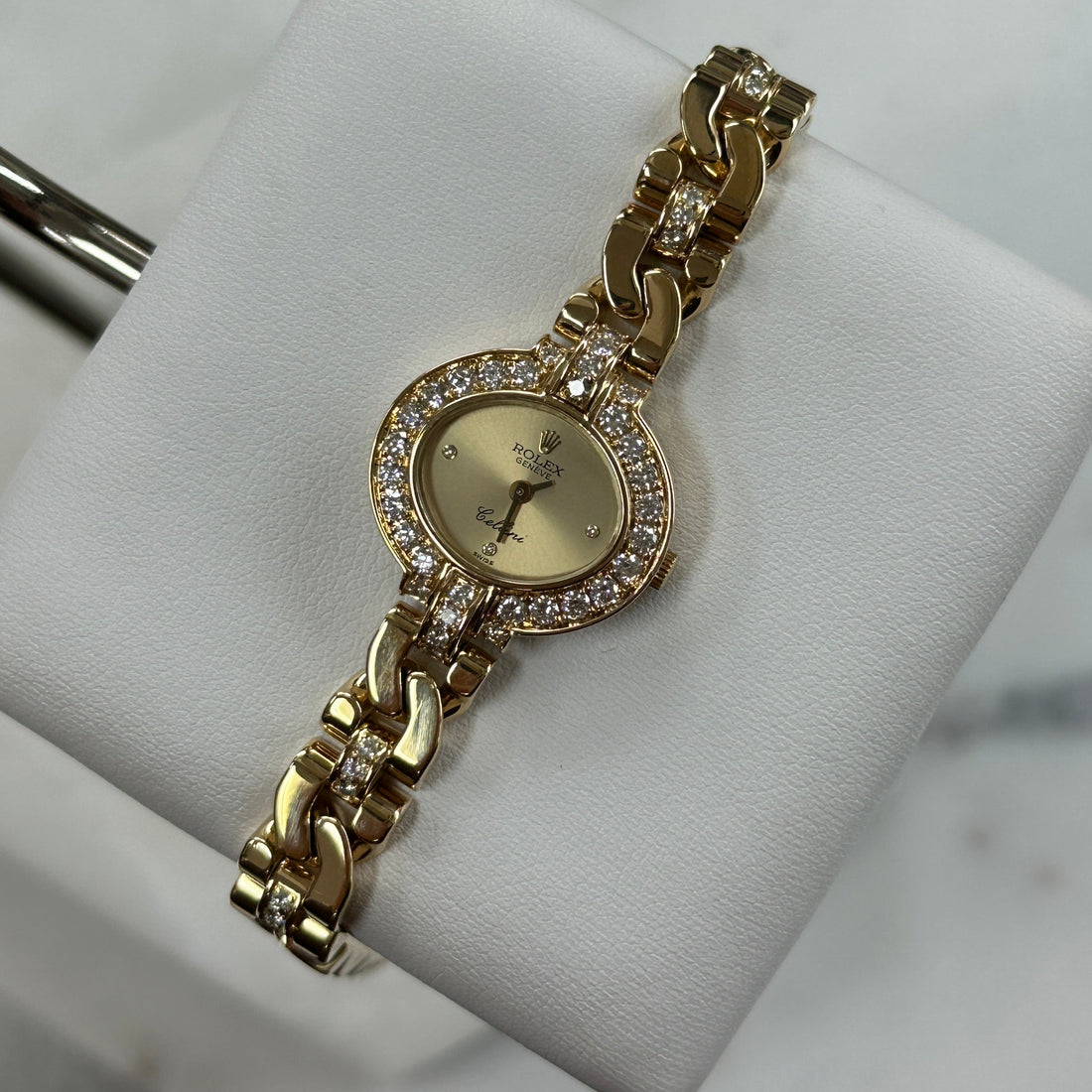 Rolex Cellini, Factory Diamonds, Yellow Gold (Ref. 2435)