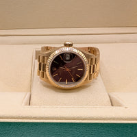Rolex Datejust 26mm, 18k Yellow Gold, RARE Oxblood Stella Dial (Ref. 69178)