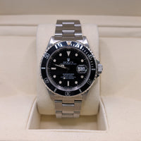 Rolex Submariner 40mm, Black Bezel, Vintage (Ref. 16610LN)