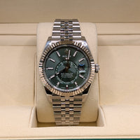 Rolex Sky-Dweller, Mint Green Dial on Jubilee (Ref. 336934)