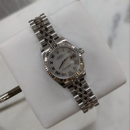 Rolex Ladies 26mm DateJust, MOP Roman Dial (Ref. 179174)